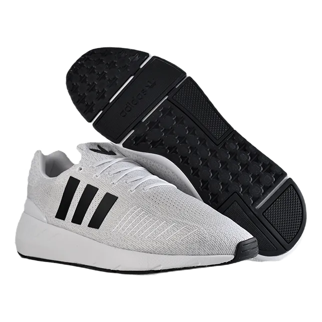 Swift Run 22 Footwear White / Core Black